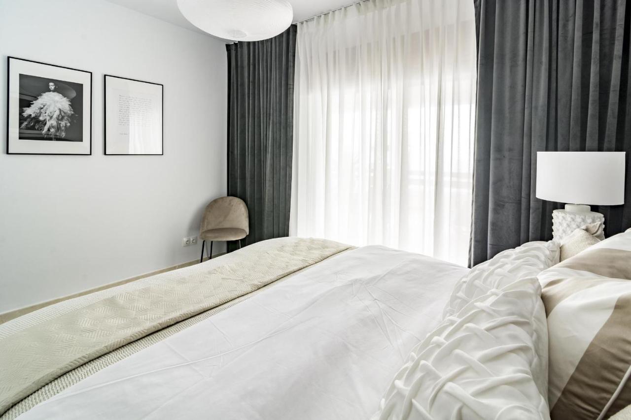 Djc - Modern 2 Bedroom Apartment Close To Beach Casares Eksteriør billede