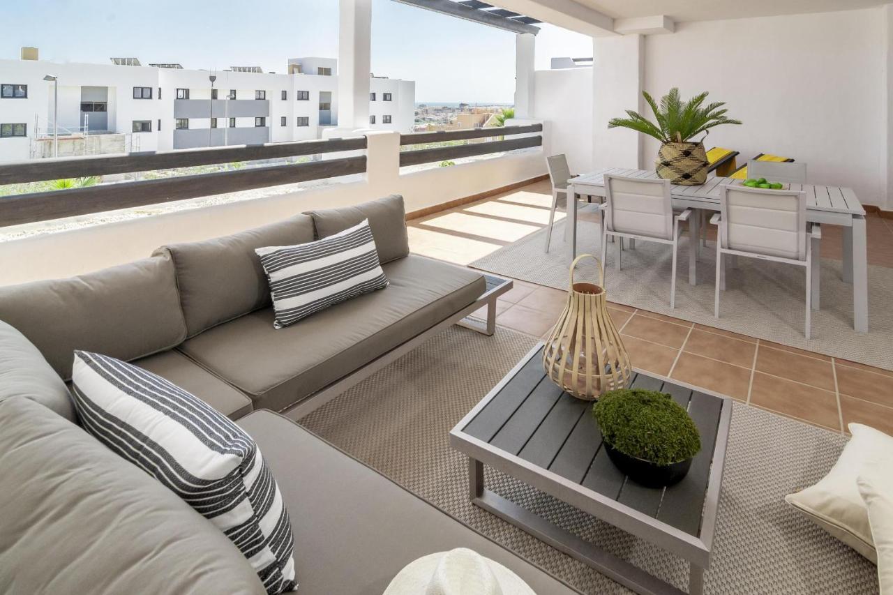 Djc - Modern 2 Bedroom Apartment Close To Beach Casares Eksteriør billede